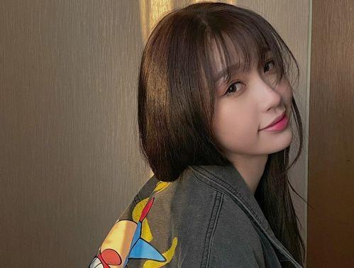 虞书欣最新进组爆料,神秘角色引期待! 第3张 虞书欣最新进组爆料,神秘角色引期待! 第3张